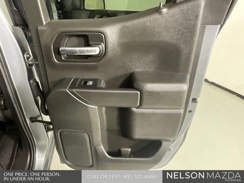 Used 2019 Chevrolet Silverado 1500 LT w/ All-Star Edition AWD/4WD image 22