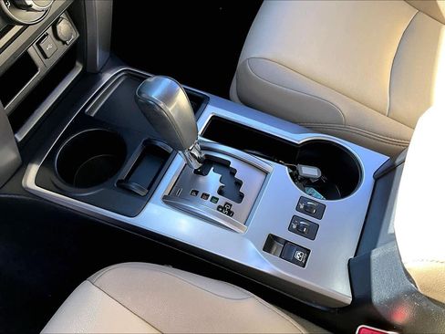 Used 2022 Toyota 4Runner SR5 Premium w/ Moonroof Package image 34