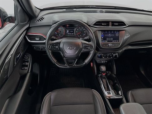 Used 2022 Chevrolet TrailBlazer RS image 22