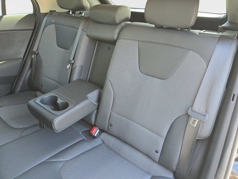 Used 2023 Kia Niro EX FWD image 17