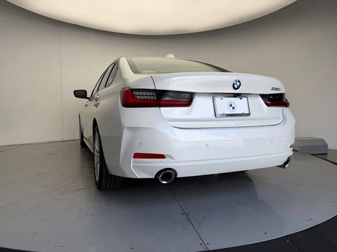 Used 2023 BMW 330i Sedan w/ Premium Package RWD image 4