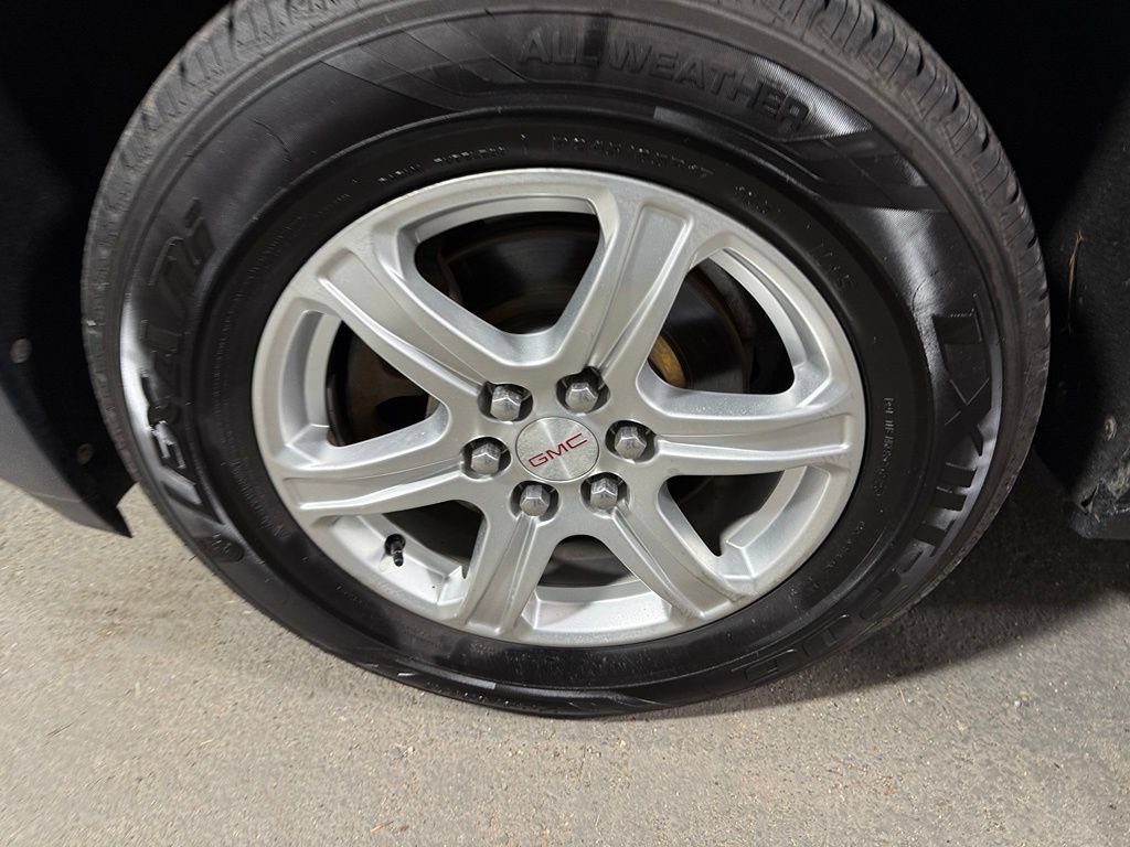 Used 2019 GMC Acadia SLE FWD image 37