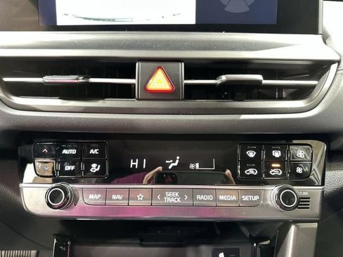 New 2026 Kia Seltos EX w/ EX Sunroof Package FWD image 17