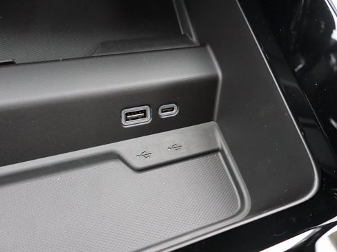 New 2026 Chevrolet Tahoe LS image 17