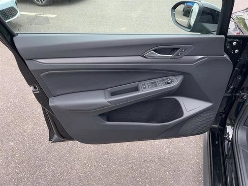 New 2025 Volkswagen GTI SE image 9