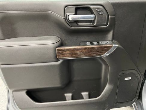 Used 2022 GMC Sierra 1500 Elevation w/ Preferred Package image 22