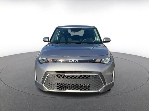 Used 2025 Kia Soul LX w/ LX Technology Package image 3
