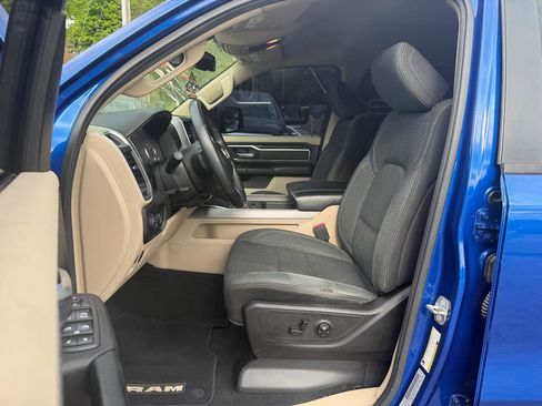 Used 2019 RAM 1500 Big Horn AWD/4WD image 10