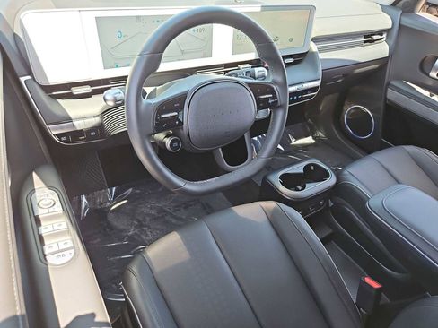 Certified 2024 Hyundai Ioniq 5 Limited RWD image 10