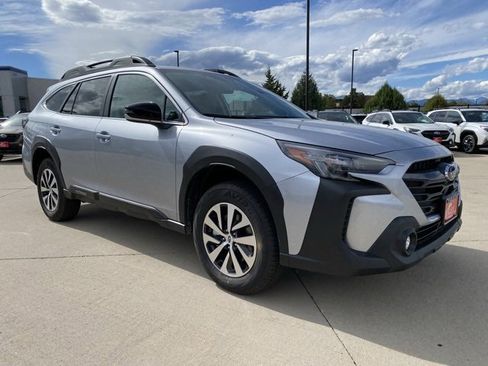 New 2025 Subaru Outback Premium image 7