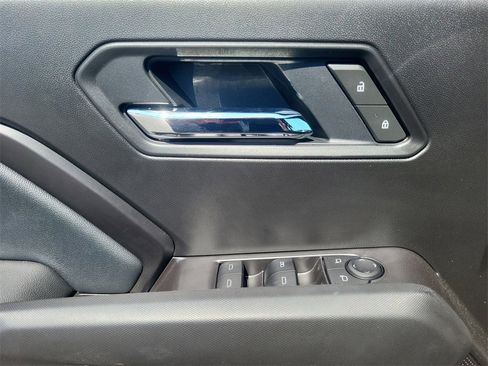 New 2025 GMC Canyon Elevation w/ Convenience Package image 11