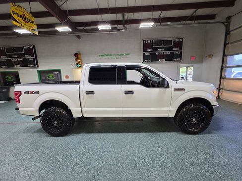 Used 2018 Ford F150 XLT AWD/4WD image 5