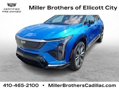 Used 2025 Cadillac Optiq Luxury 2