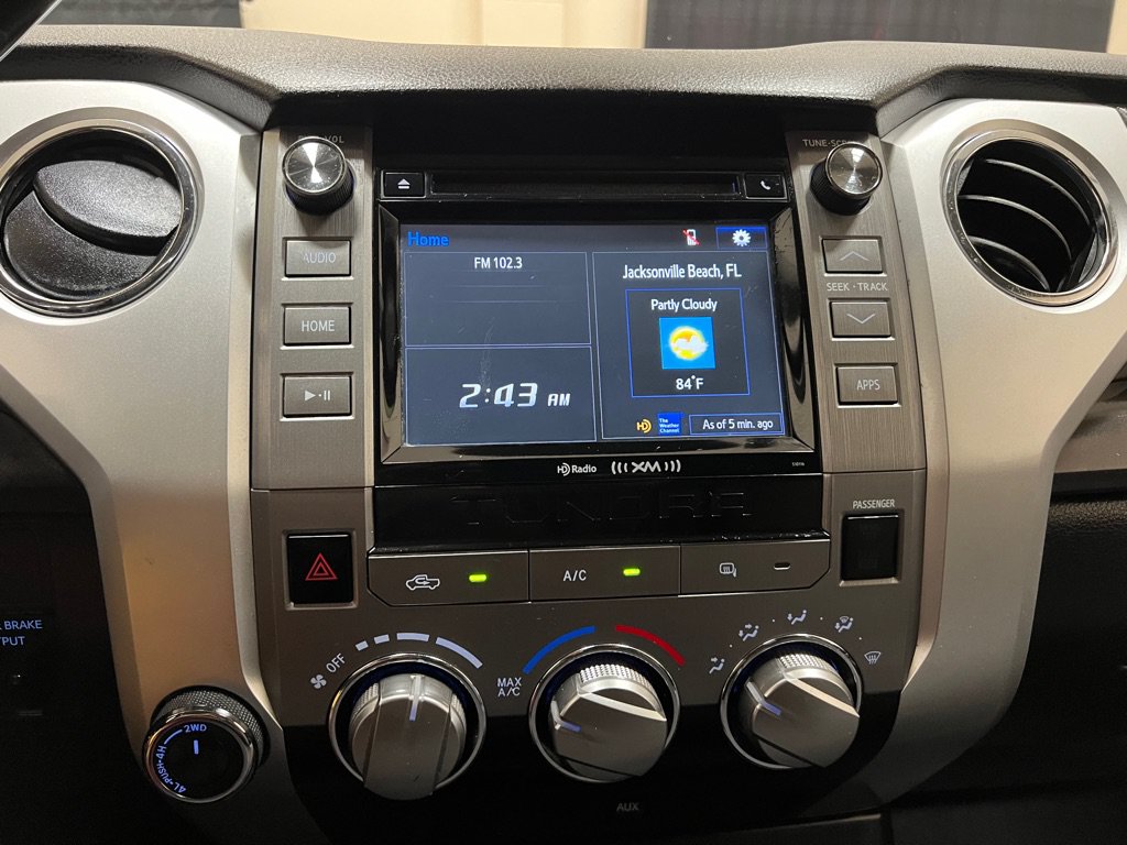 Used 2017 Toyota Tundra SR5 AWD/4WD image 28