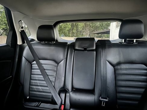 Used 2021 Ford Edge SEL FWD image 43