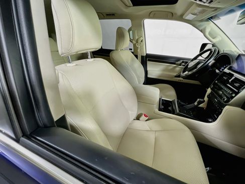 Used 2022 Lexus GX 460 Premium w/ Premium Package AWD/4WD image 29