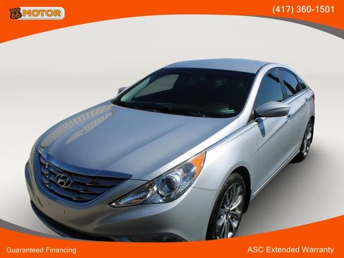Used 2012 Hyundai Sonata SE FWD image 1