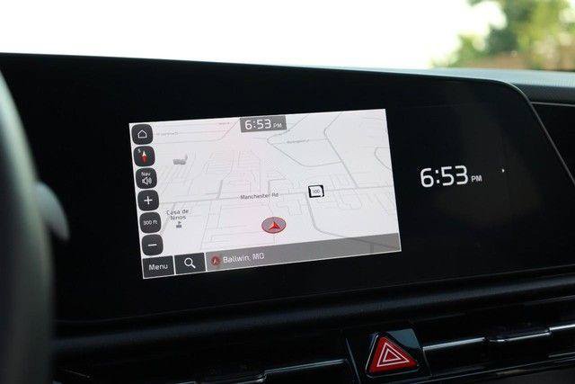 Used 2024 Kia Niro SX Touring FWD image 35
