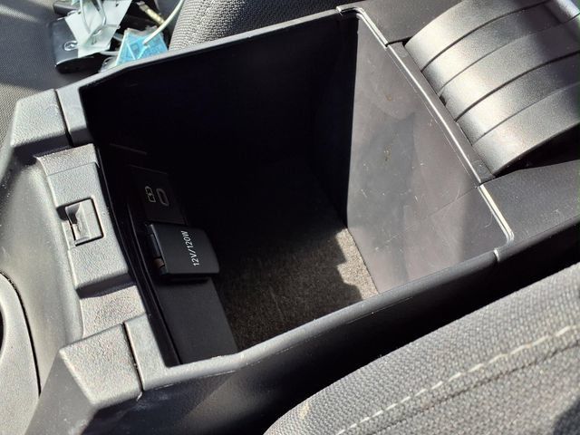 Used 2024 Toyota Corolla LE FWD image 24
