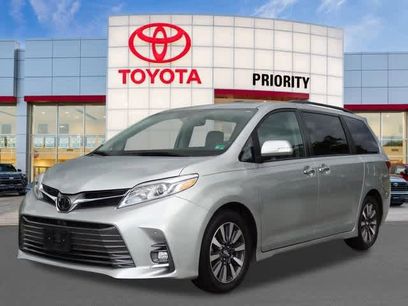 Used 2020 Toyota Sienna Limited Premium