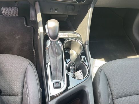Used 2024 Buick Encore GX Preferred AWD/4WD image 26