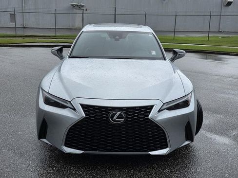 Used 2025 Lexus IS 300 w/ Comfort Package RWD image 2