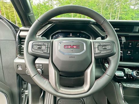 New 2026 GMC Sierra 1500 AT4X AWD/4WD image 18