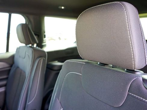 New 2026 Jeep Grand Cherokee L Laredo RWD image 24