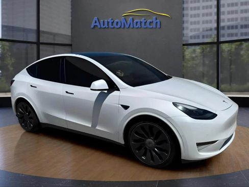 Used 2022 Tesla Model Y Performance AWD/4WD image 13
