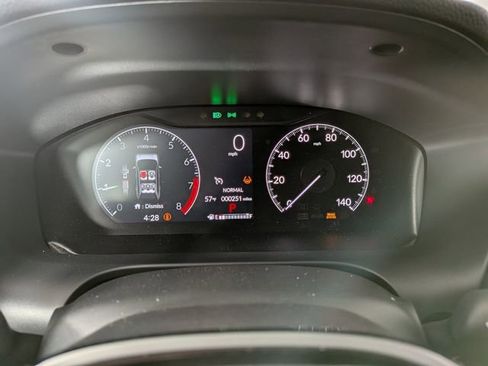 New 2026 Honda HR-V EX-L image 4