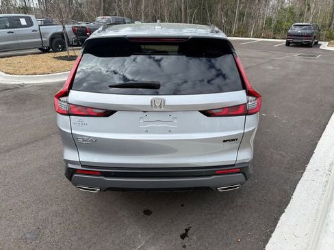 Used 2025 Honda CR-V Sport-L image 9