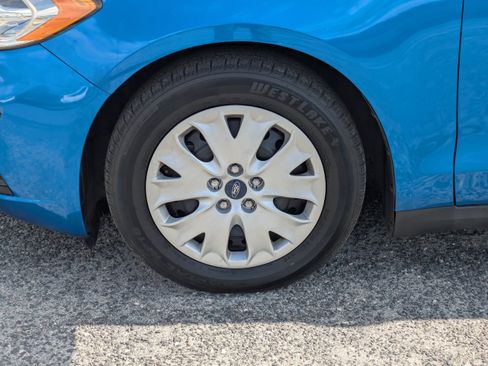 Used 2020 Ford Fusion S image 10