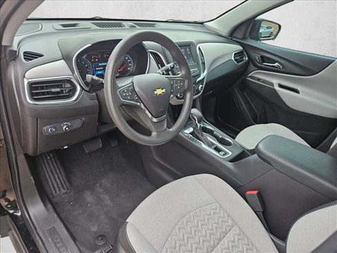 Used 2024 Chevrolet Equinox LT FWD image 14