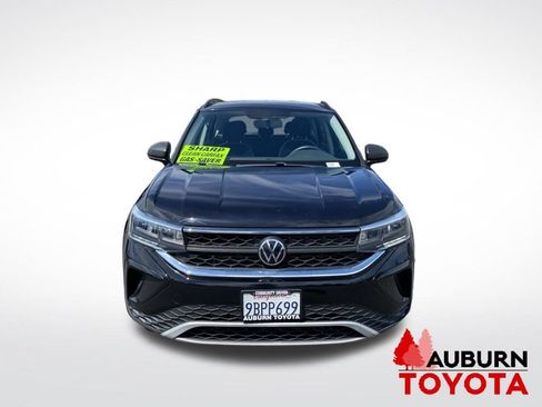 Used 2022 Volkswagen Taos S FWD image 2