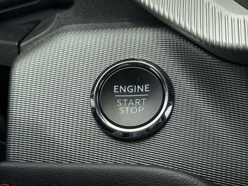 Used 2025 Ford Explorer ST-Line w/ Premium Package RWD image 23