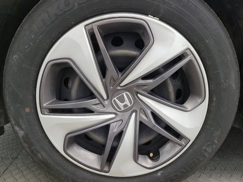 Used 2020 Honda Civic LX image 31
