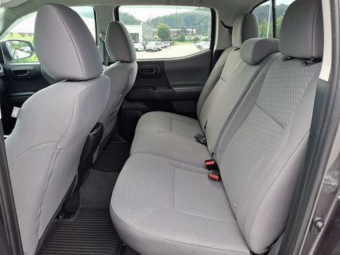 Certified 2023 Toyota Tacoma SR AWD/4WD image 10