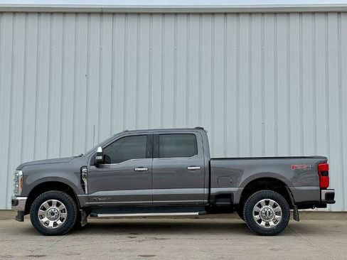 Certified 2023 Ford F350 Lariat w/ Chrome Package image 3
