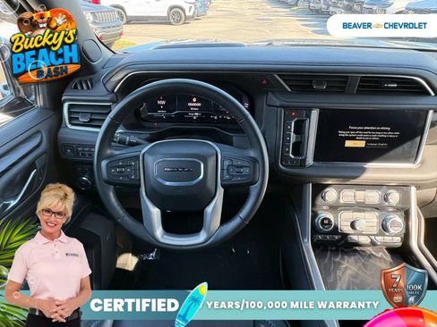 Used 2024 GMC Yukon XL Denali AWD/4WD image 15