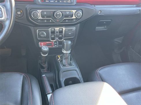 Used 2022 Jeep Gladiator Rubicon w/ LED Lighting Group image 16