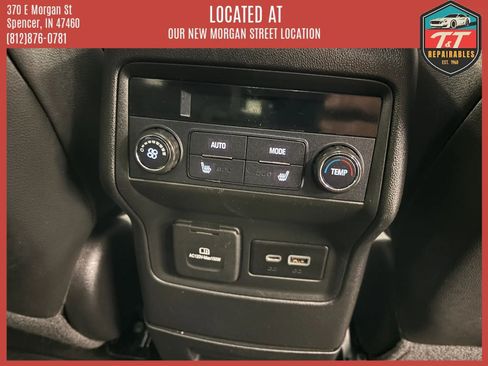 Used 2020 GMC Acadia Denali w/ Denali Ultimate Package AWD/4WD image 34