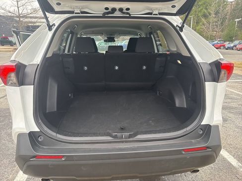 Used 2025 Toyota RAV4 LE image 10