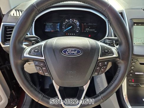 Used 2017 Ford Edge Titanium w/ Technology Package FWD image 27