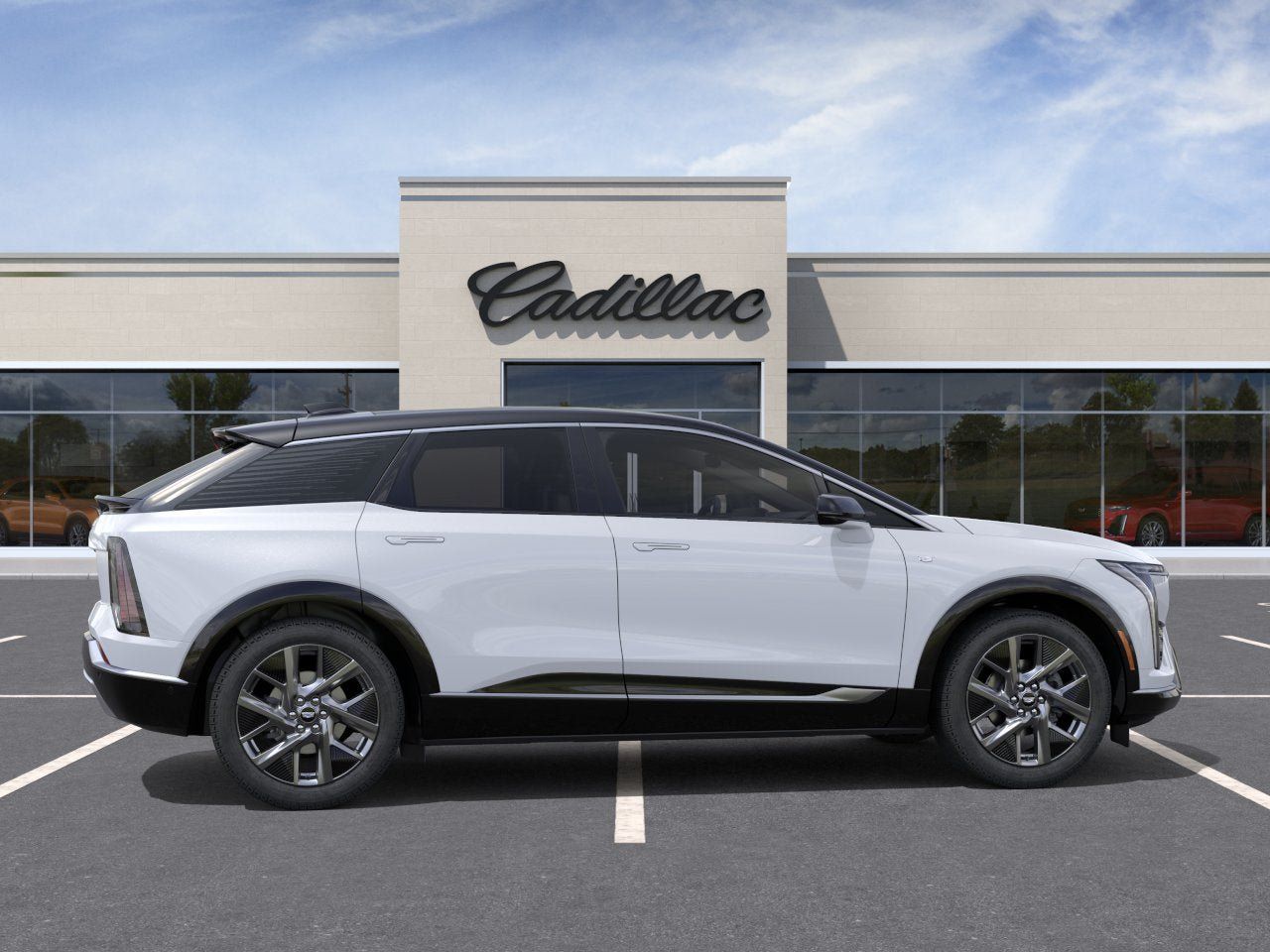Used 2027 Cadillac Optiq Luxury w/ LPO, Floor Liner Package AWD/4WD image 5
