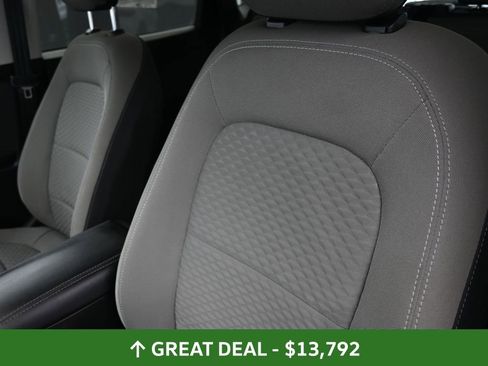 Used 2022 Ford Escape SE w/ Convenience Package image 18