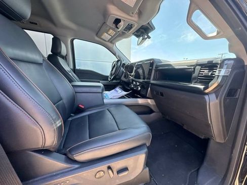 Used 2026 Ford F250 Lariat AWD/4WD image 9