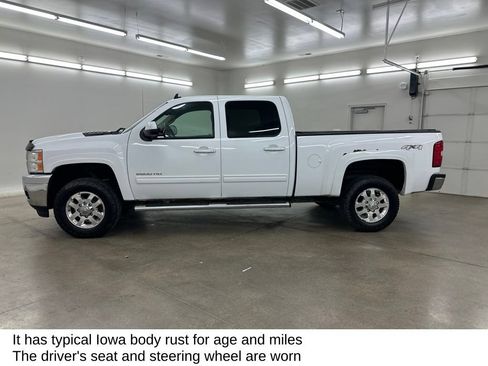 Used 2011 Chevrolet Silverado 2500 LTZ w/ Snow Plow Prep Package AWD/4WD image 7
