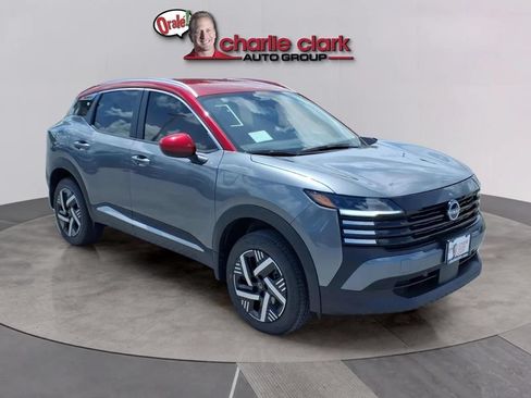 New 2026 Nissan Kicks SV FWD image 7