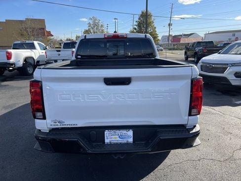 Used 2023 Chevrolet Colorado W/T w/ Technology Package image 6