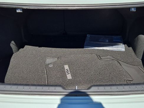 New 2026 Kia K4 LXS image 13